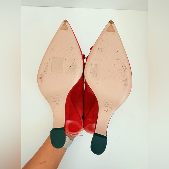 Prada Red Satin Patent Sculpted Bow Wedge heel Mary Jane pumps EU 37 - Picture 5 of 11